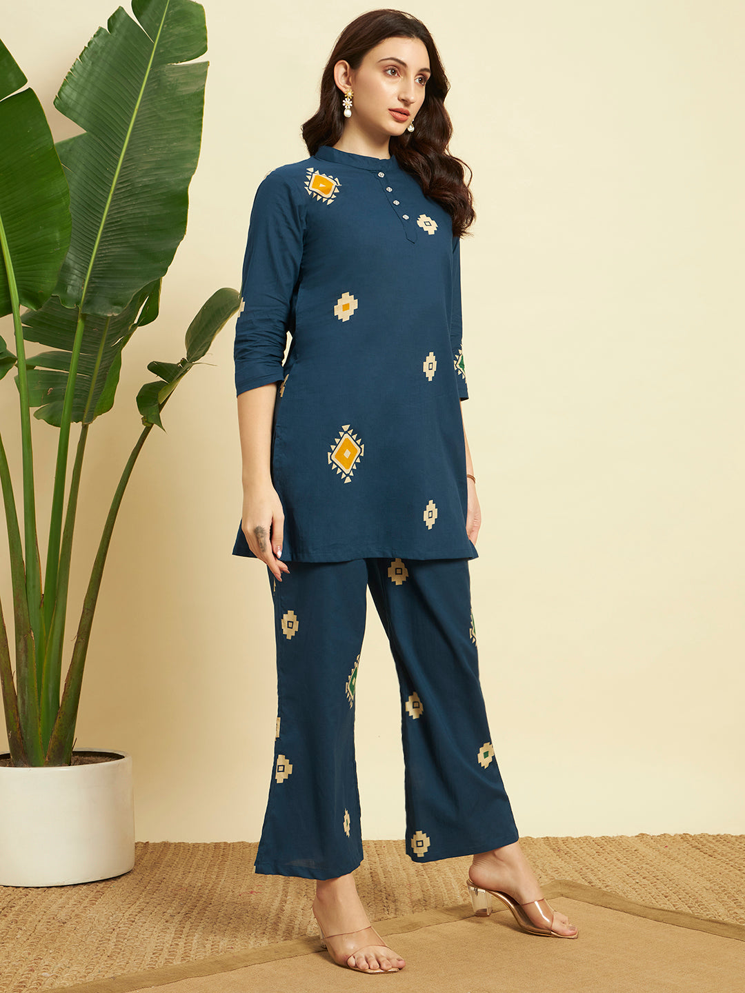 💙 Women Printed Kurta Pant Set – Teal Blue Ethnic Co-ord Set