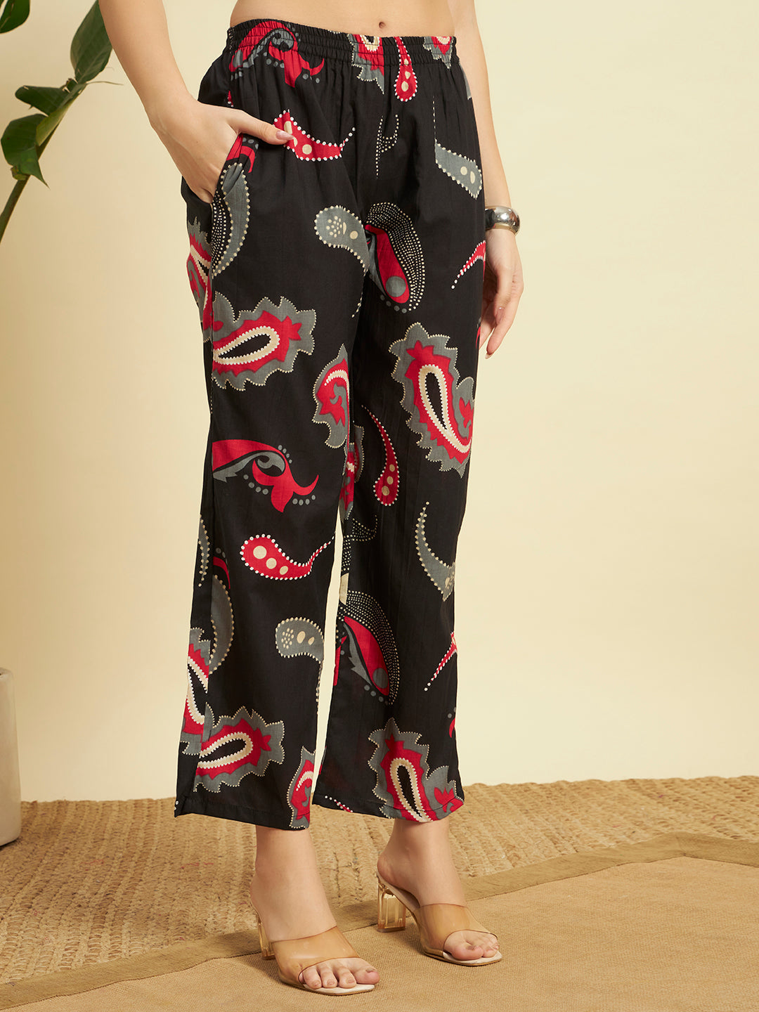 Women’s Black Paisley Printed Kurta & Pant Co-Ord Set