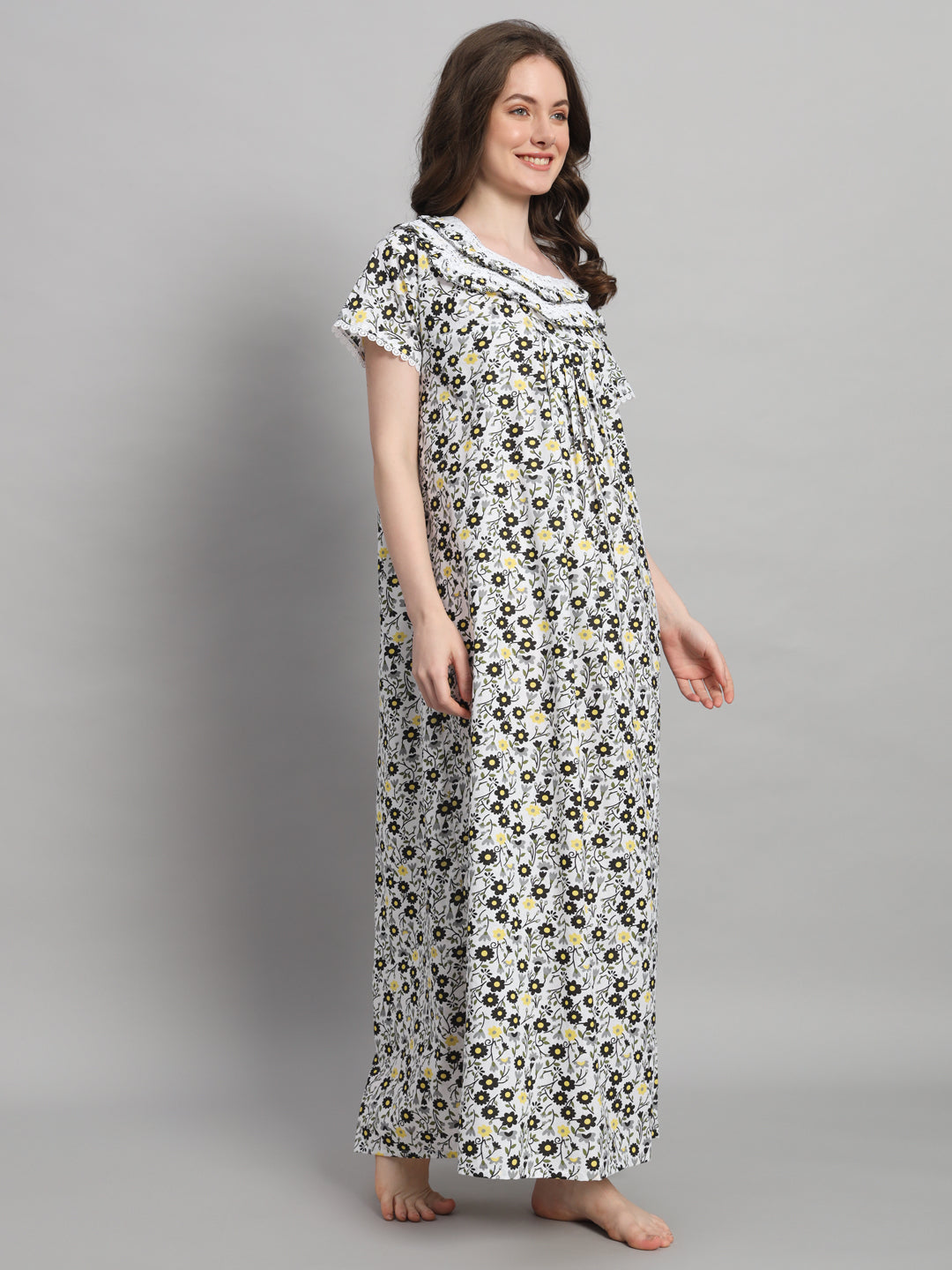 🌼 White Floral Printed Cotton Night Gown with Lace Detail – Elegant Maxi Nightwear