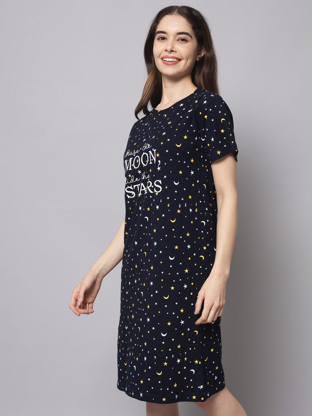 🌙 Women Moon & Stars Printed Nighty – Comfortable Cotton Night Wear