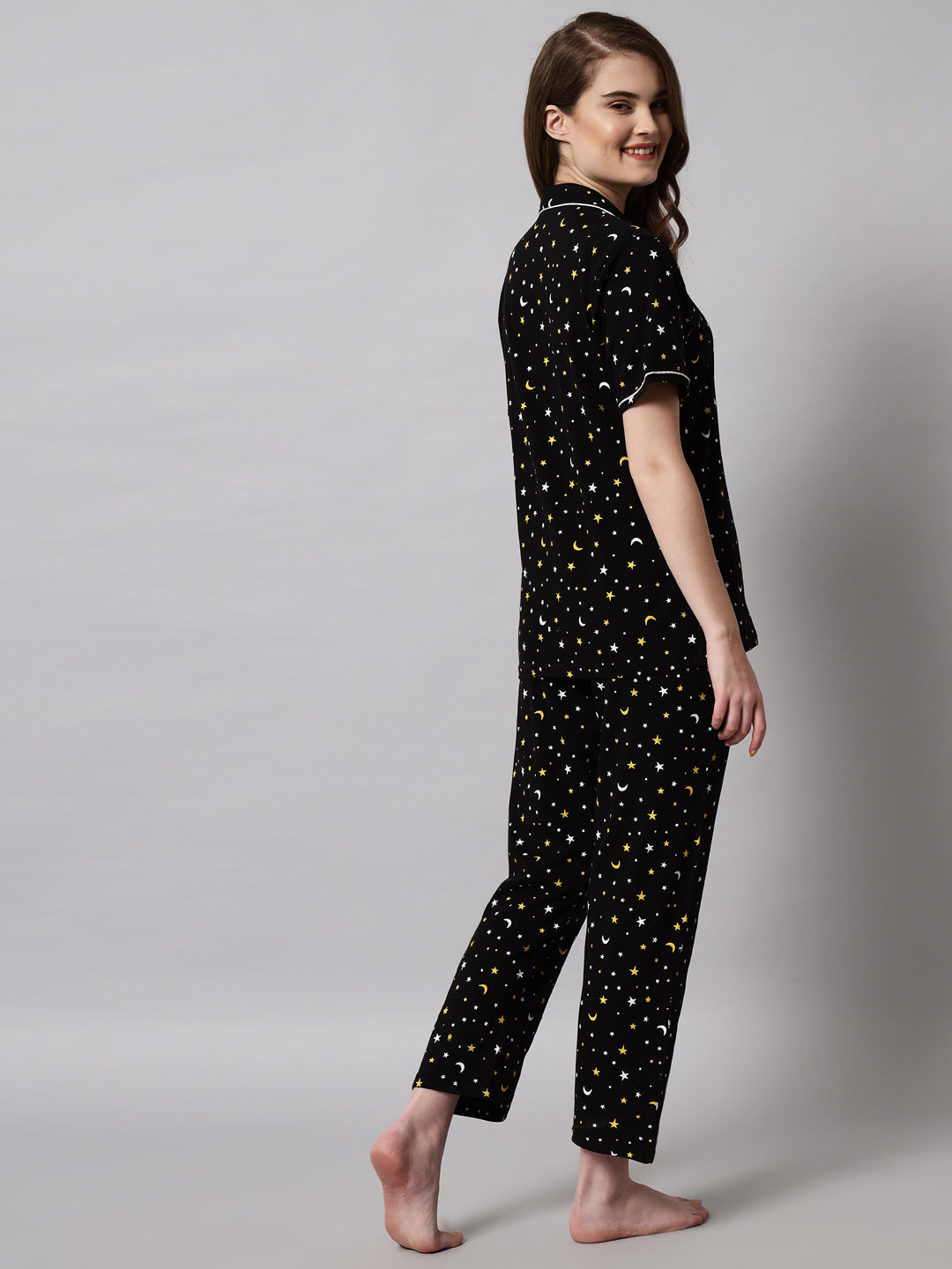 🌸 Printed Cotton Night Suit Set – Comfortable Button-Down Top & Pajama Sleepwear for Women
