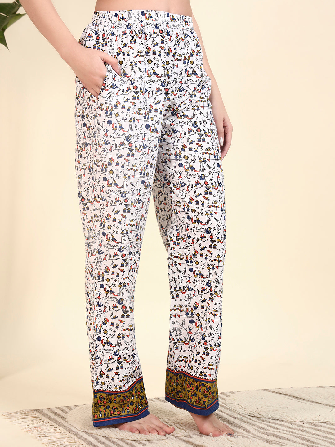 🤍 Women Printed Cotton Night Suit Set – White Ethnic Print Sleepwear