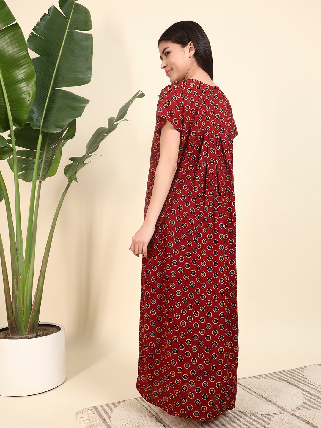 ❤️ Maroon Printed Cotton Night Gown with Lace Yoke – Comfortable Maxi Nightwear