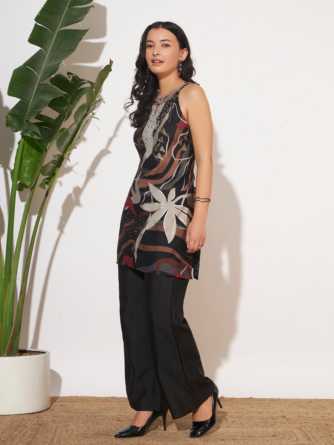 Women’s Black Abstract Printed Sleeveless Co-Ord Set