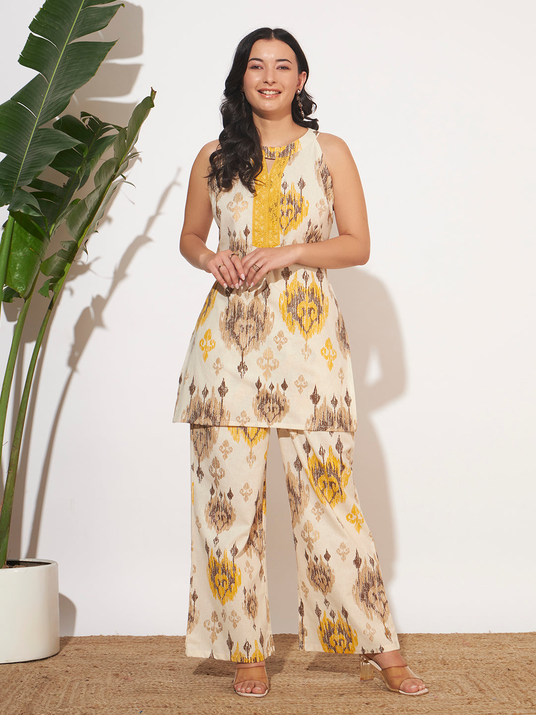 Women’s Yellow Ikat Printed Sleeveless Co-Ord Set