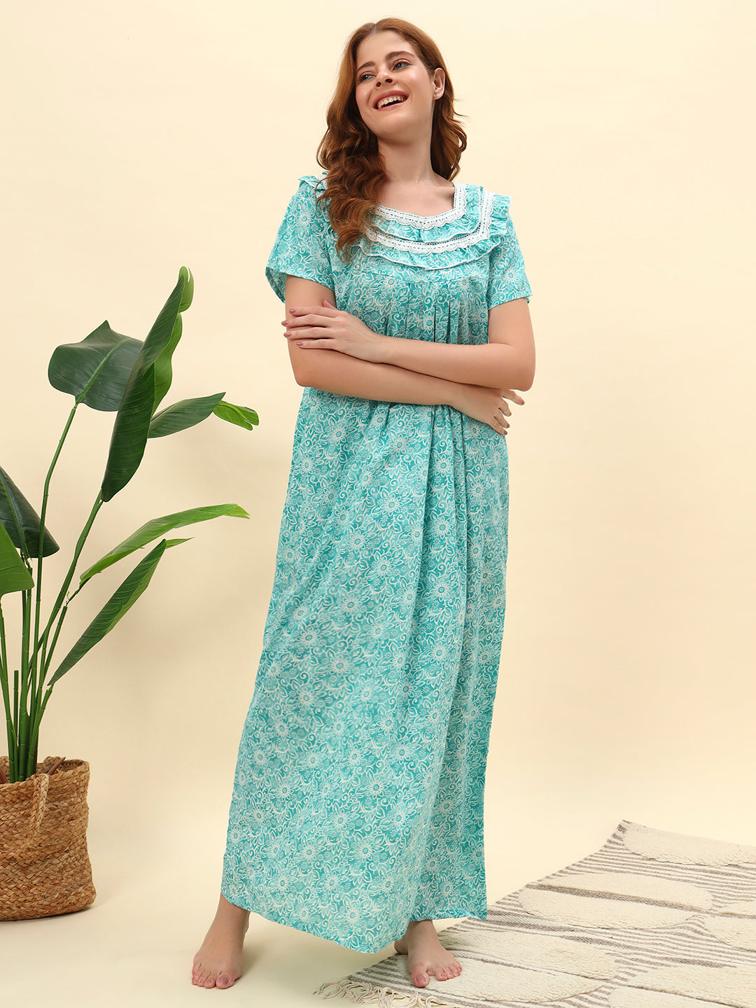 💚 Sea Green Printed Cotton Night Gown with Lace Neck – Comfortable Maxi Nightwear for Women