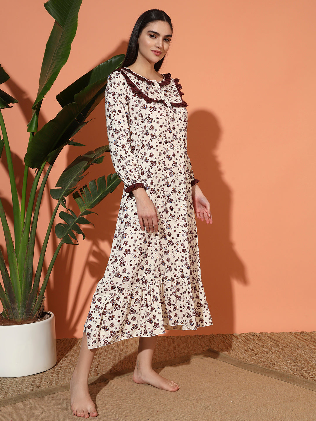 🌸 Cream Floral Printed Night Gown – Elegant & Comfortable Sleepwear