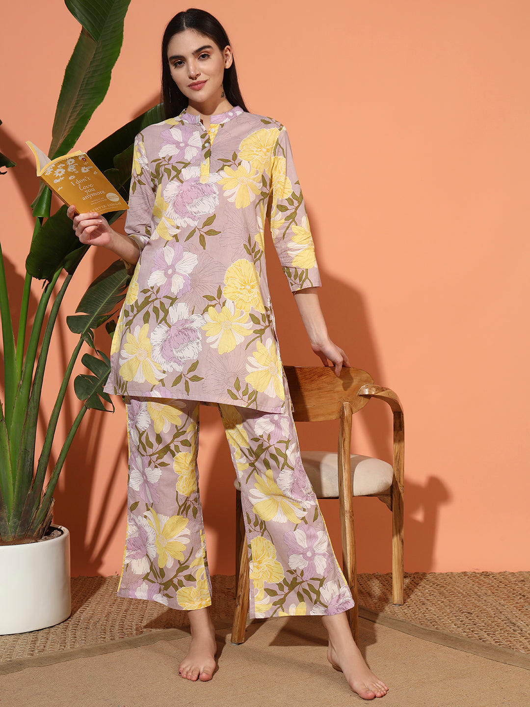 🌼 Women’s Pastel Floral Print Night Suit Co-Ord Set