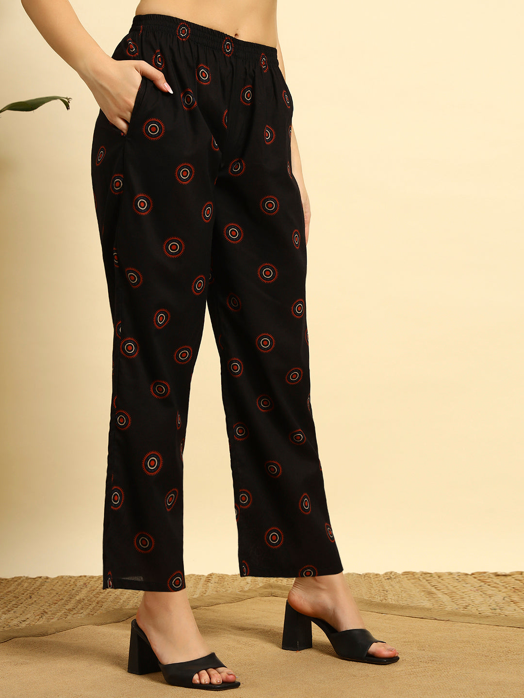 Black Geometric Printed Kurta Pant Co-ord Set For Women – Black Ethnic Set