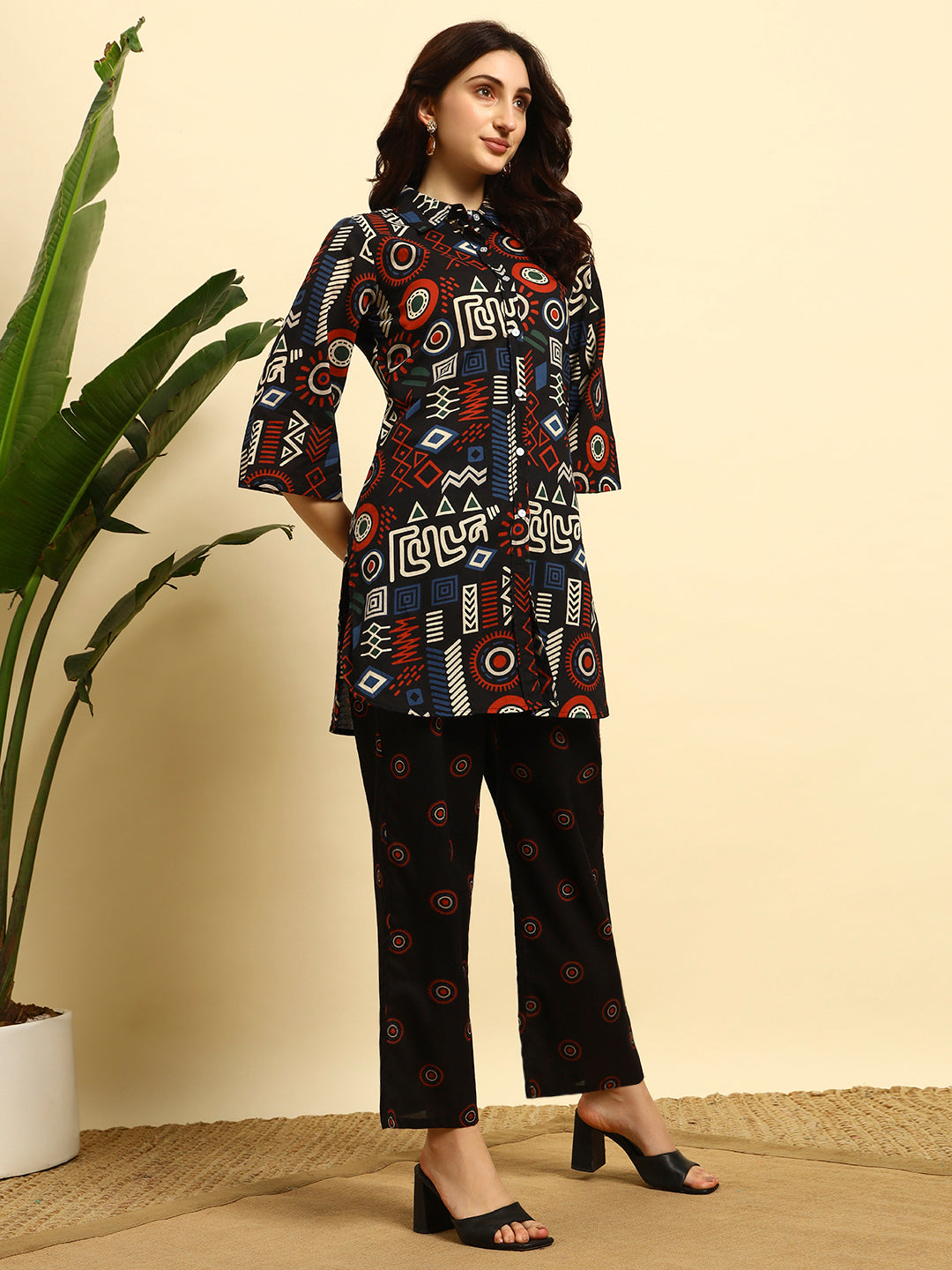 Black Geometric Printed Kurta Pant Co-ord Set For Women – Black Ethnic Set