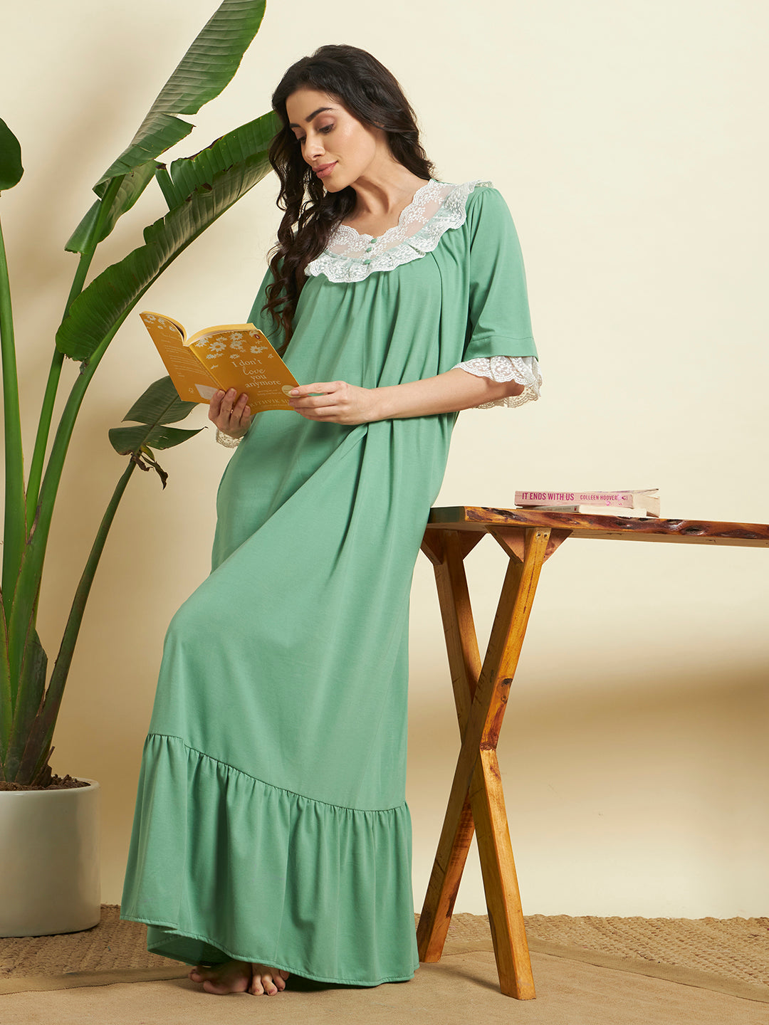 Elegant Mint Green Lace-Trim Cotton Nighty – Soft & Breathable Comfort Wear