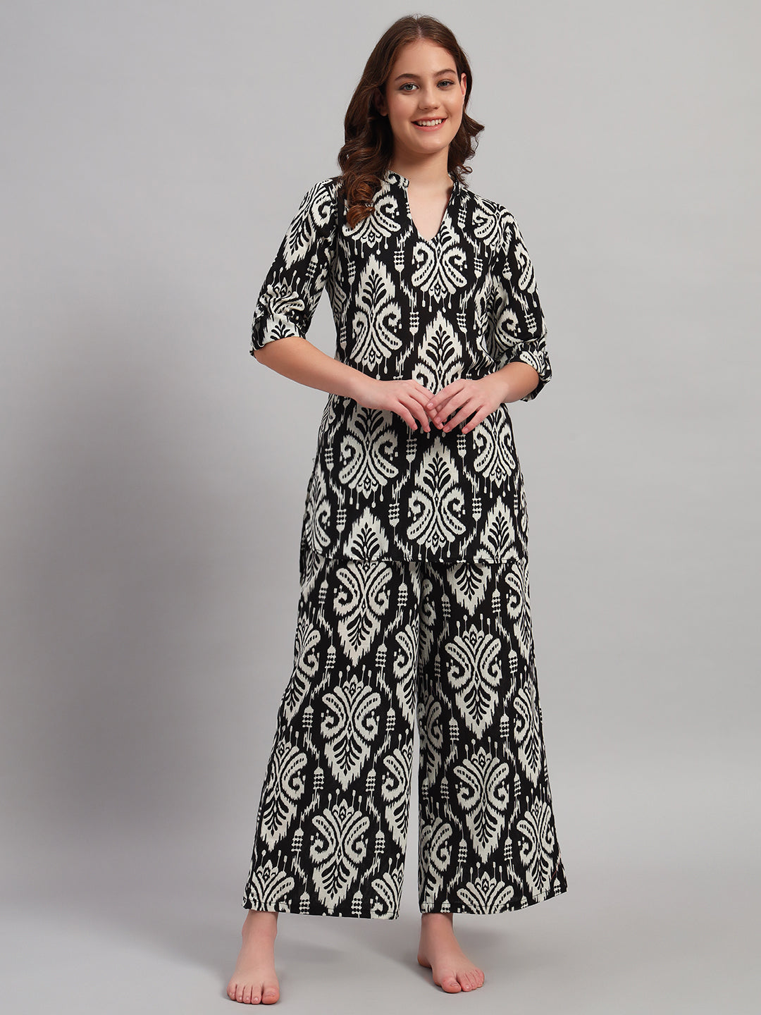 Women’s Black & White Ethnic Motif Kurta & Pant Co-Ord Set