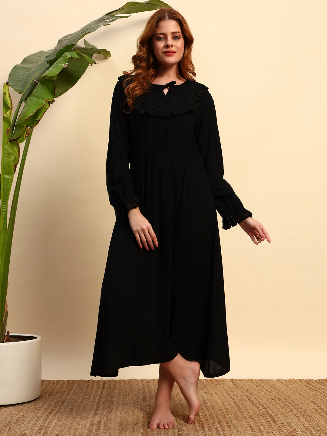🖤 Black Solid Night Gown with Lace Detail – Elegant & Comfortable Sleepwear