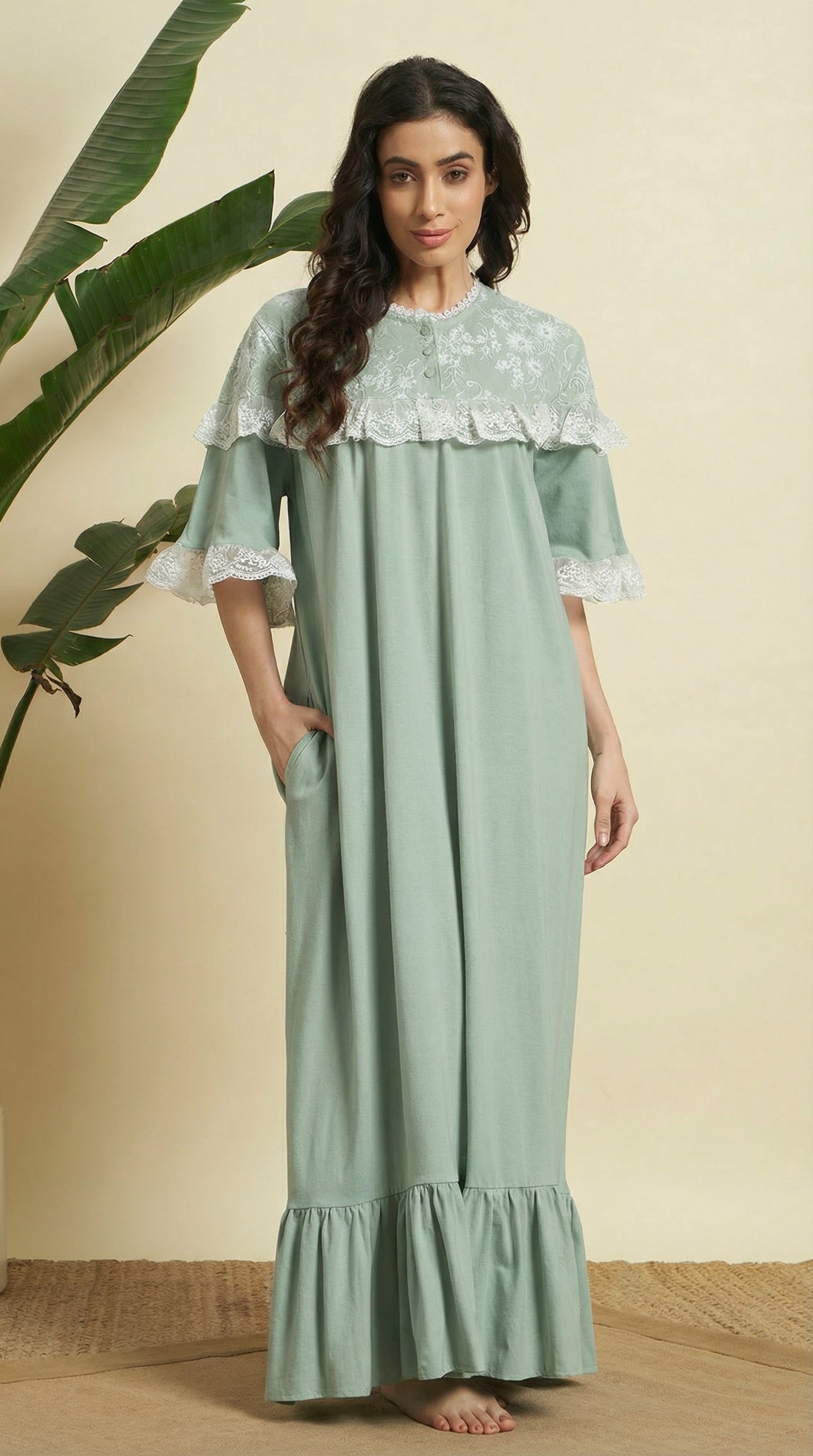 💚 Mint Green Solid Night Gown with Lace Detail – Elegant & Comfortable Nightwear