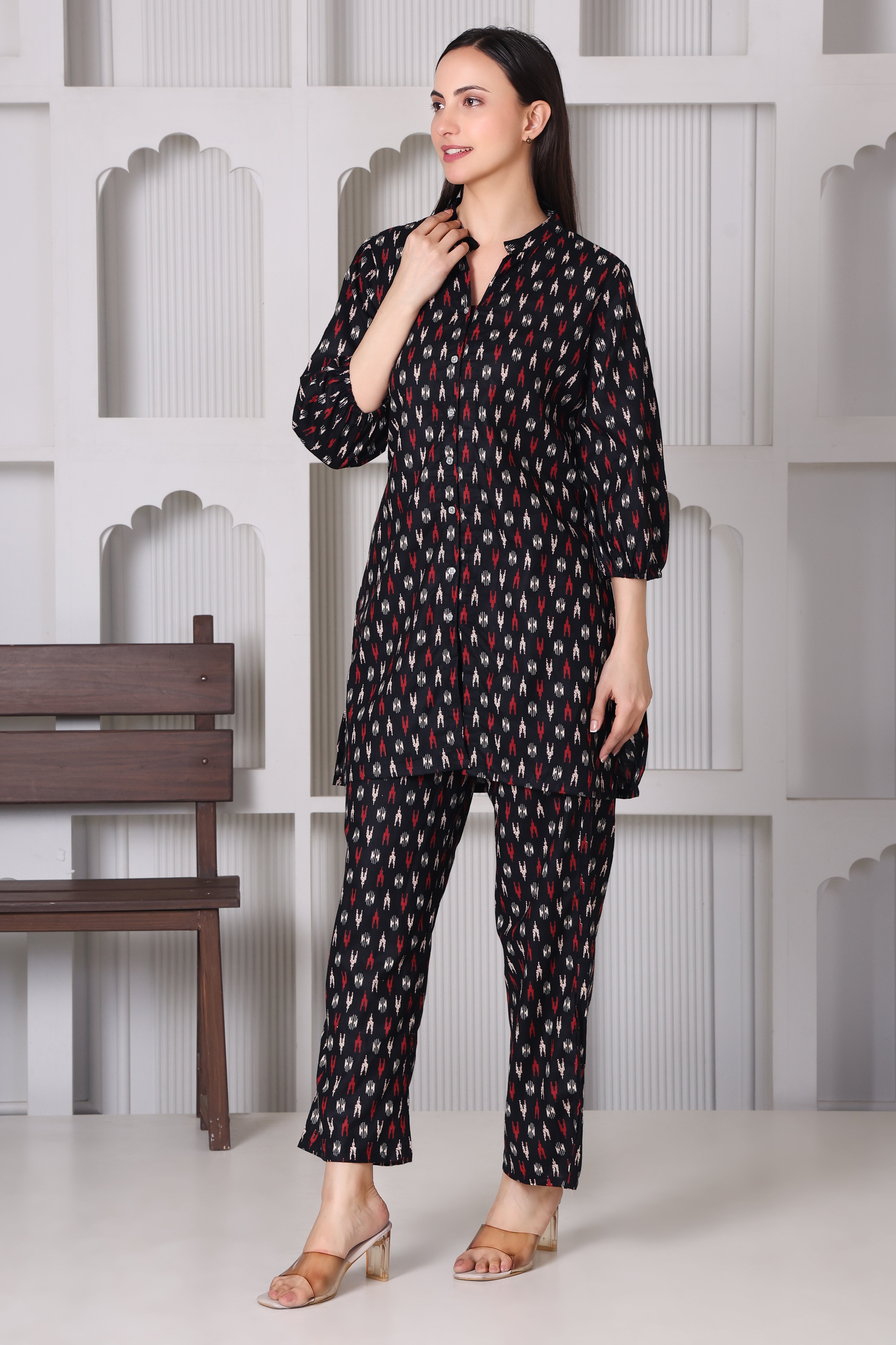 🖤 Women Printed Kurta Pant Co-ord Set – Black Ethnic Set