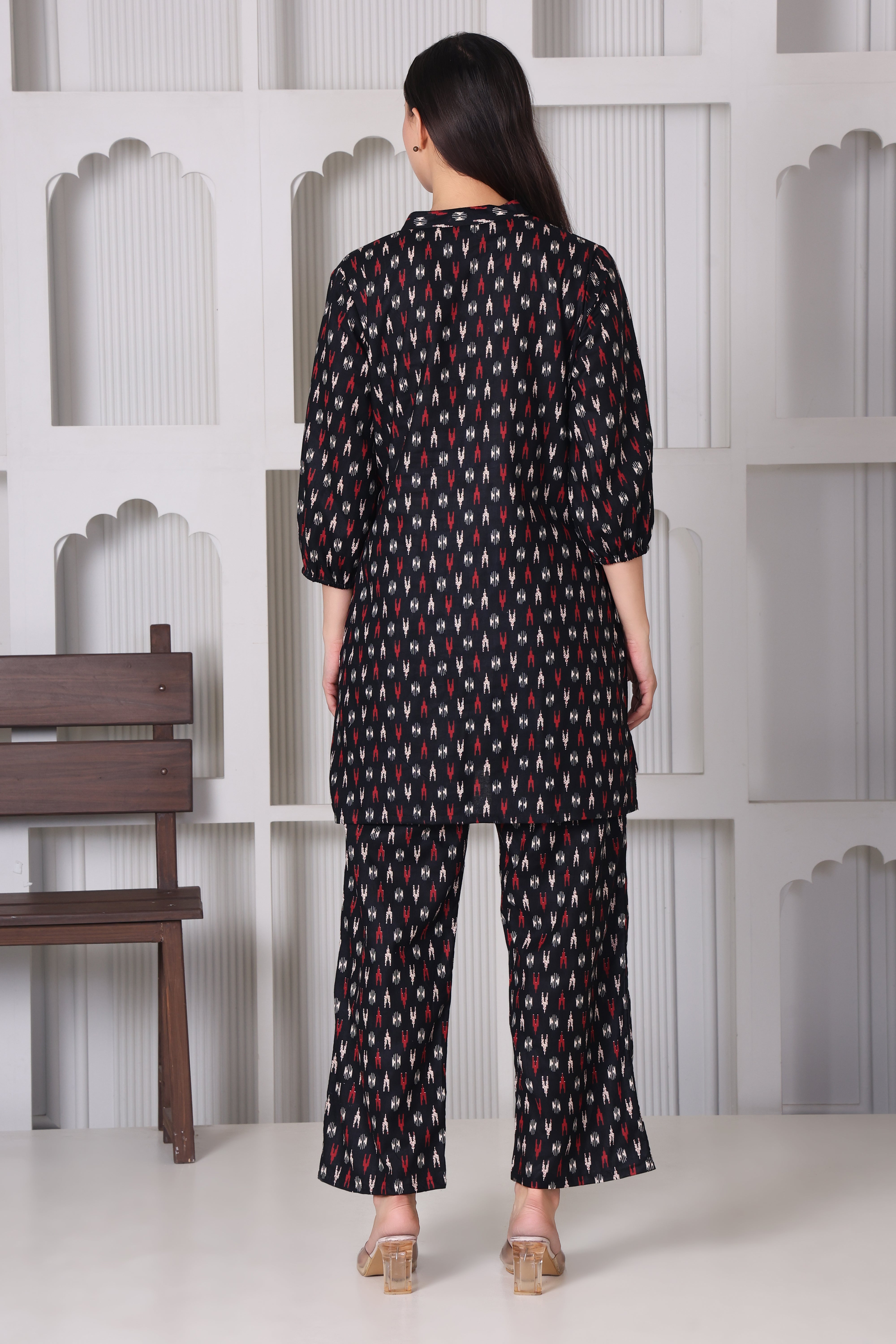 🖤 Women Printed Kurta Pant Co-ord Set – Black Ethnic Set