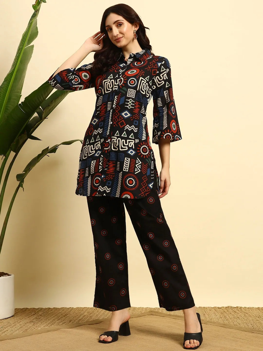 Black Geometric Printed Kurta Pant Co-ord Set For Women – Black Ethnic Set