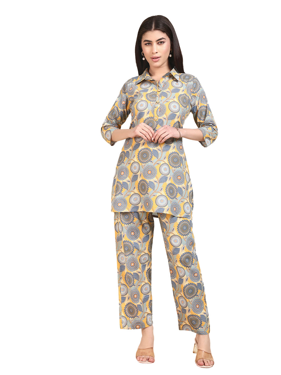 🌼 Women’s Mustard & Grey Floral Printed Kurta & Pant Co-Ord Set